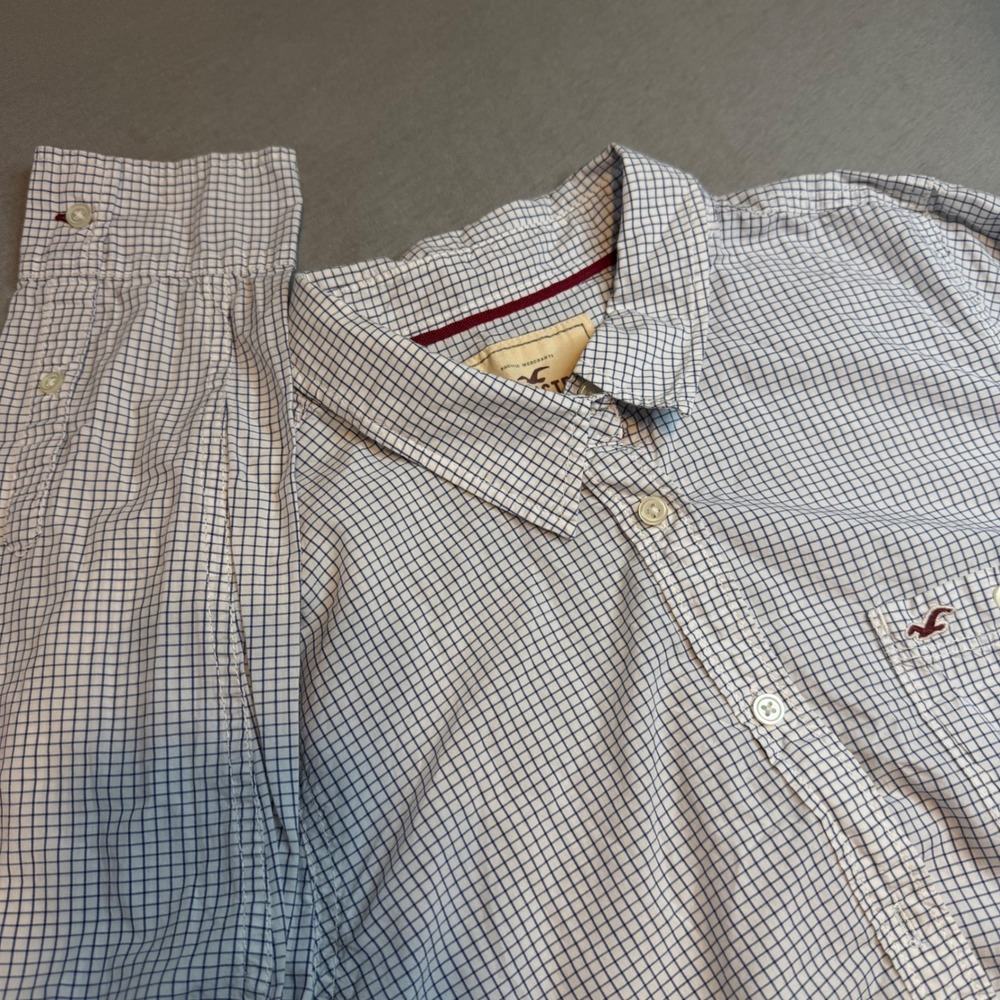 Hollister Mens Medium Long Sleeve Button Down Shirt Blue Grid Cotton Logo Y2K